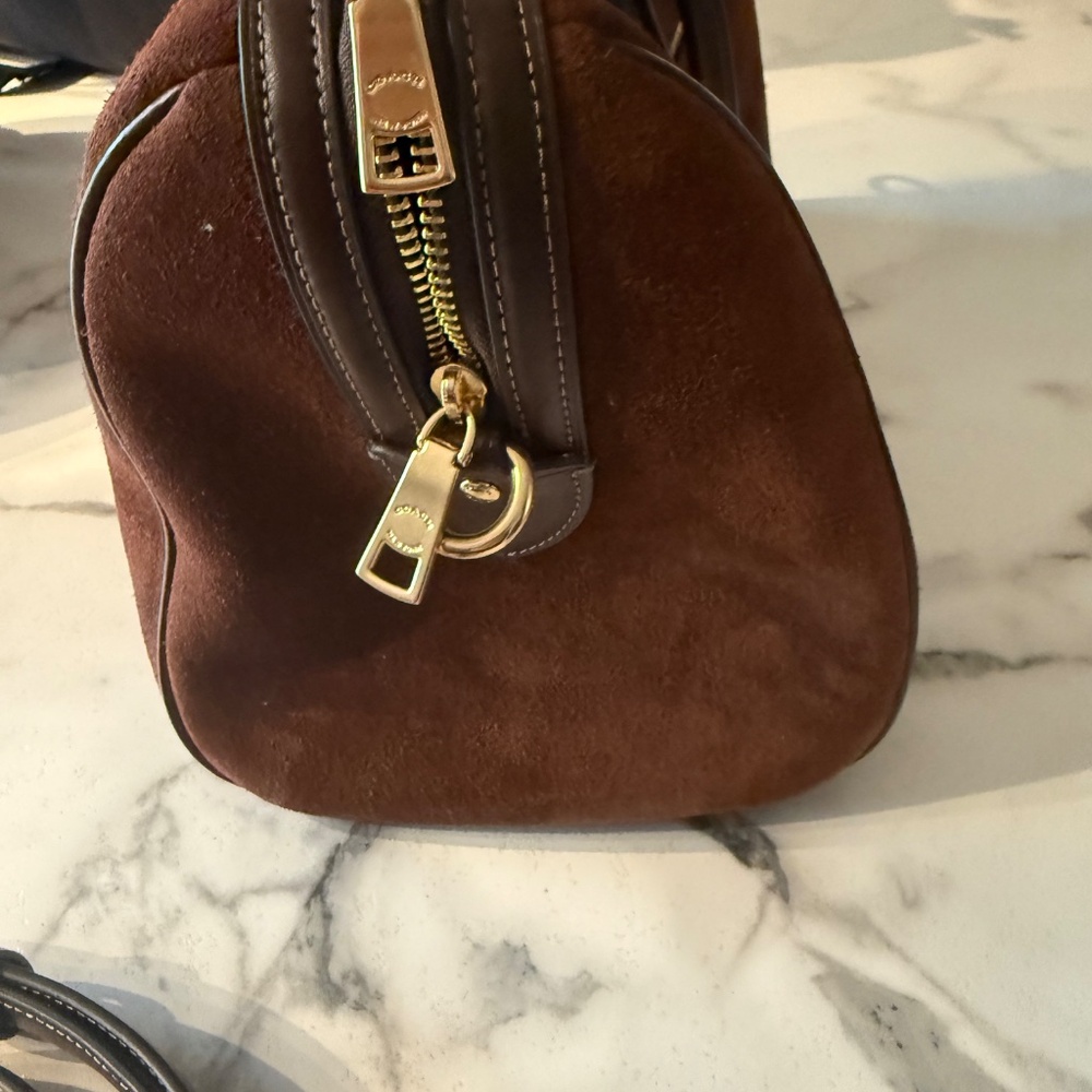 Coach Large Suede Rowan - Picture 5 of 8